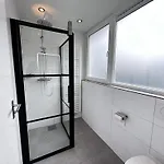 Bungalowpark - Delta 125 *