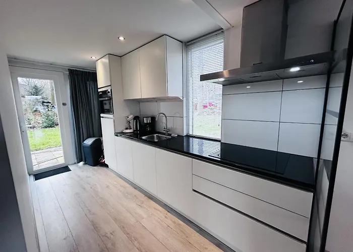 Bungalowpark - Delta 125 *