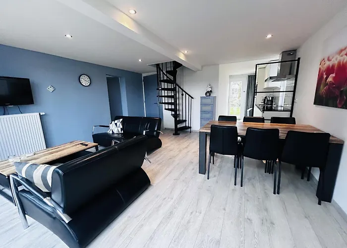 Bungalowpark - Delta 125 Дом отдыха *