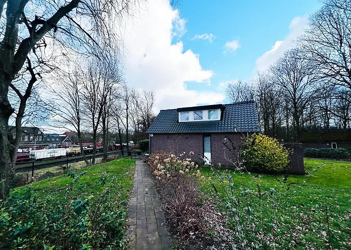 Bungalowpark - Delta 125 Дом отдыха